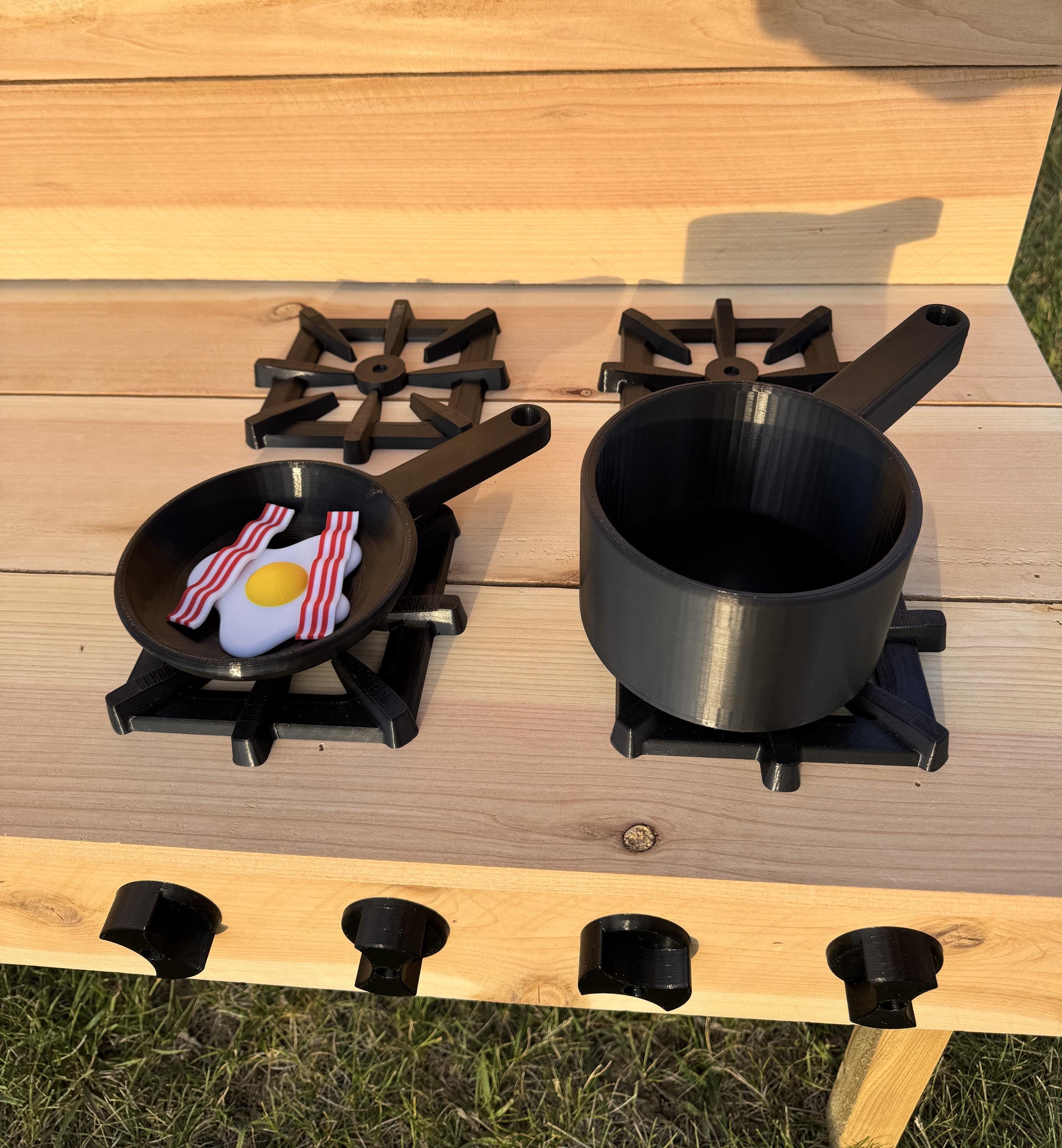 3D Printed Mud Kitchen Pot, Pan, Hooks, Bacon & Egg, Pretend Play